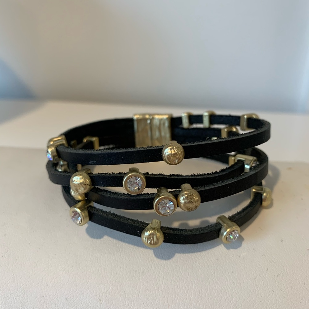 🆕🎁Black Leather Magnetic Wrap Bracelet